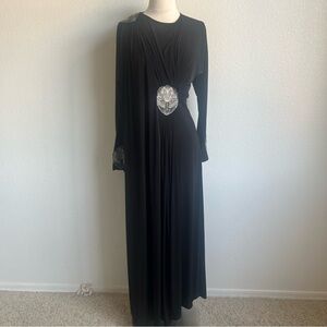 Zahrat Al-Khaleeg Black With Silver Embroidered Long Sleeve Maxi Dress Size S/M